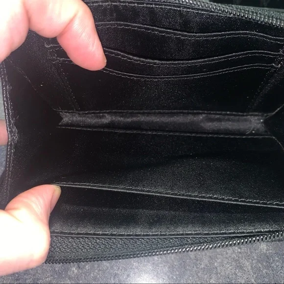 Coach black small zipper wallet wristlet with strap. EUC - Picture 4 of 4